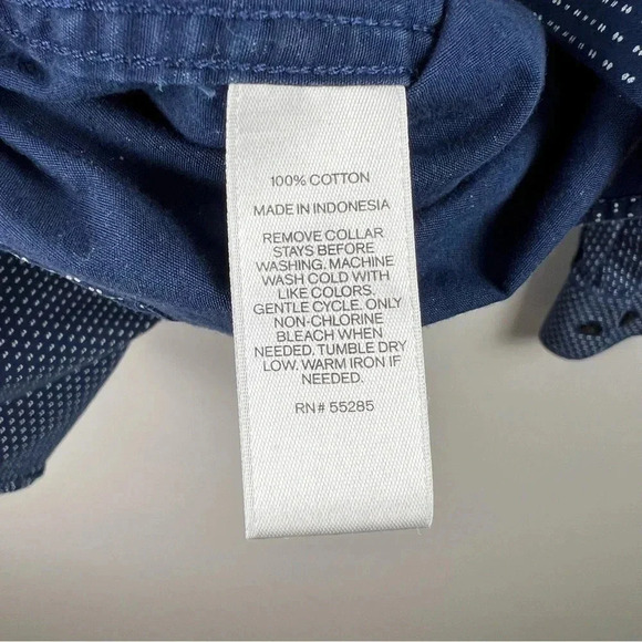π Expressβ Medium Slim Fit Medium 15-15.5β, Navy Design - Picture 8 of 13